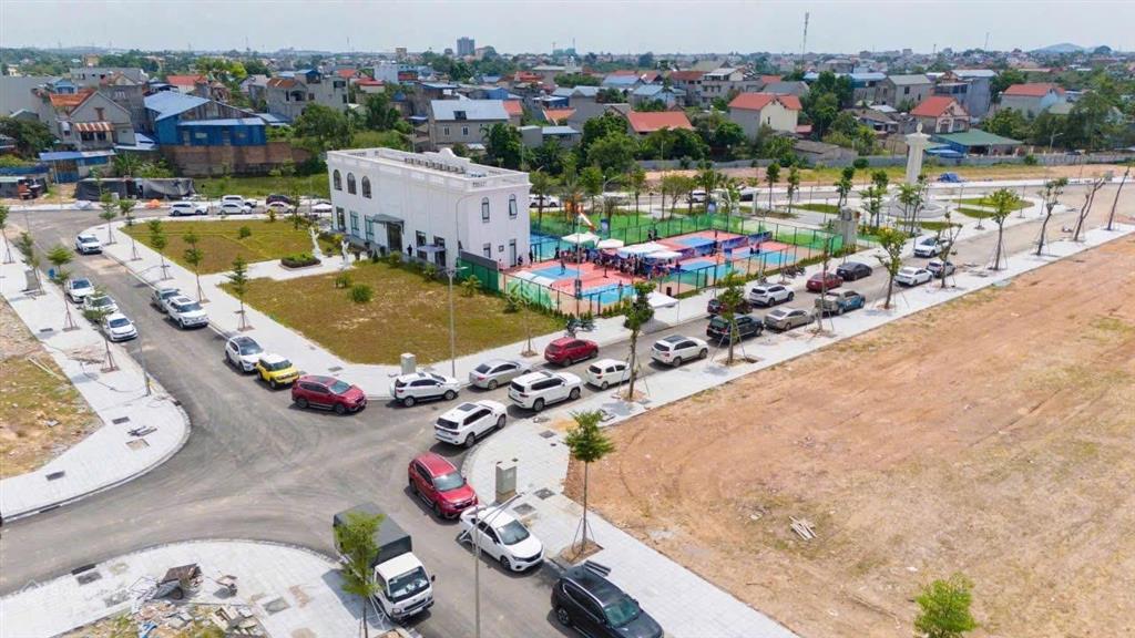 Đất nền tại trung tâm phổ yên  sam sung thái nguyên, sổ đỏ sãn sàng, giá chỉ 1.9 tỷ
