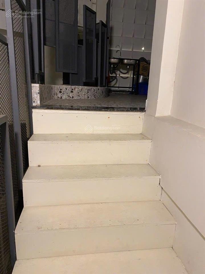 Nhà nguyễn du, chợ gò vấp , 6 x 10 m , 6,x tỷ, hẻm xe hơi