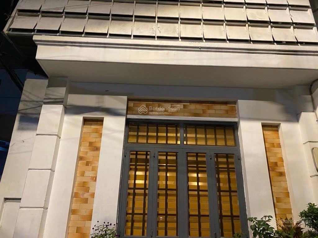 Nhà nguyễn du, chợ gò vấp , 6 x 10 m , 6,x tỷ, hẻm xe hơi