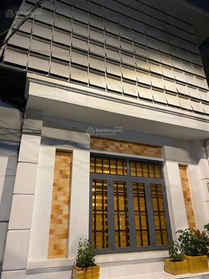 Nhà nguyễn du, chợ gò vấp , 6 x 10 m , 6,x tỷ, hẻm xe hơi