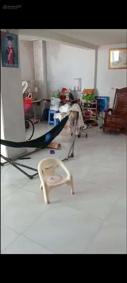 Nhà mt đường số 8, chùa nghệ sĩ, gv. 72 m². giá 6,9 tỷ