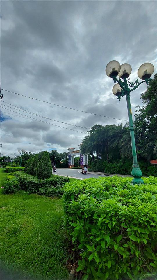 Nền nhà mặt tiền tân sơn, 146m2. đối diện sân golf tân sơn nhất, gò vấp