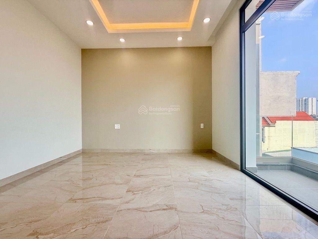 Bán nhà mới 5 tầng mặt tiền kd  ngay trục phạm văn đồng  kha vạn cân p. thủ đức giá 10,45 tỷ
