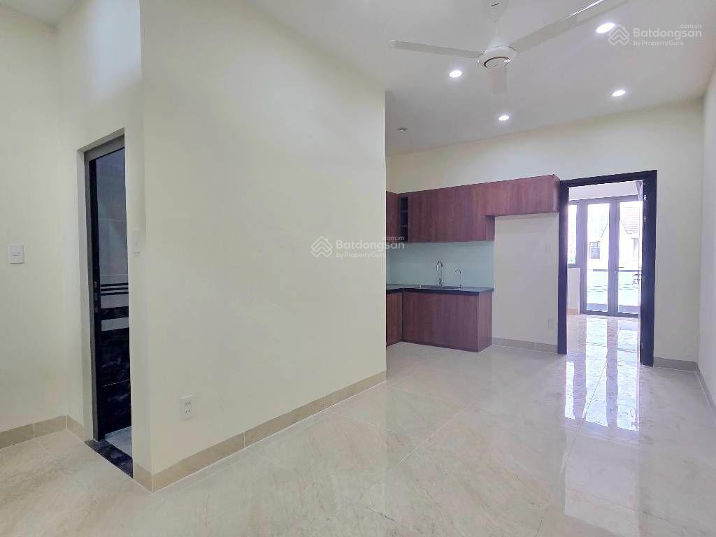 Nhà mặt tiền 5 tầng đường 12m + thang máy  giáp phạm văn đồng  kha vạn cân  chỉ 16,5 tỷ