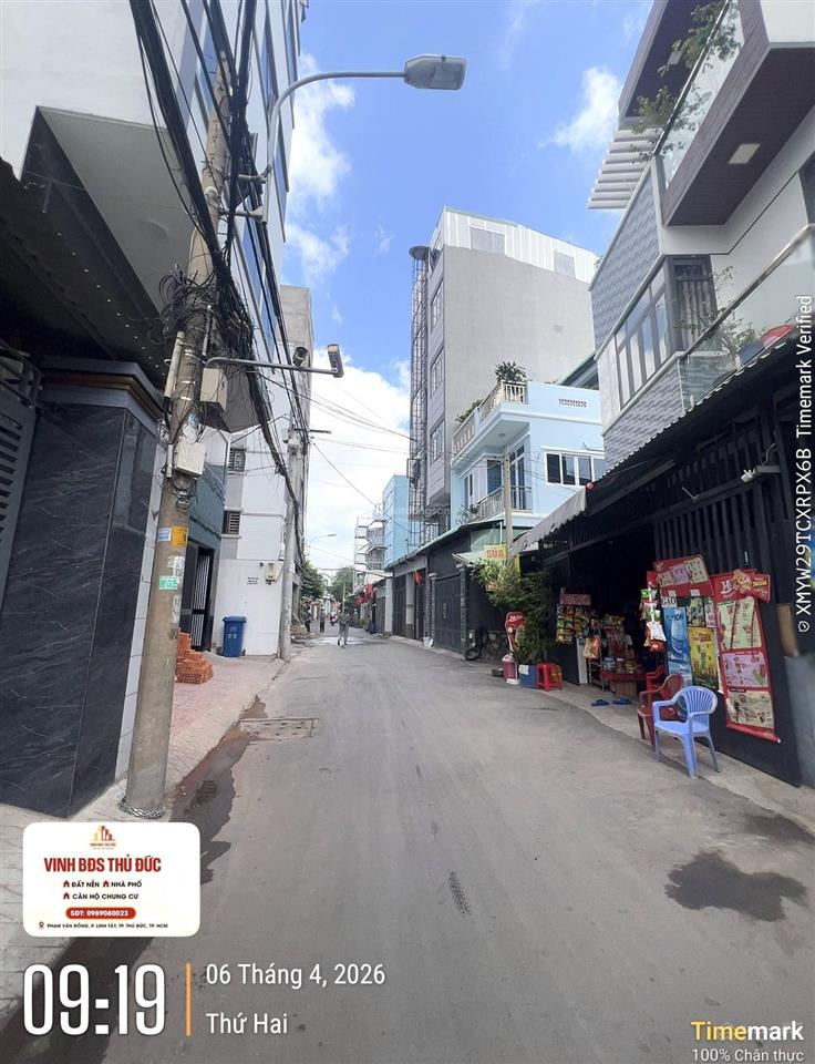 Chỉ 4,35 tỷ có nhà đẹp 2 tầng ngay sát đường linh trung  62m2  3pn  gần đh ngân hàng