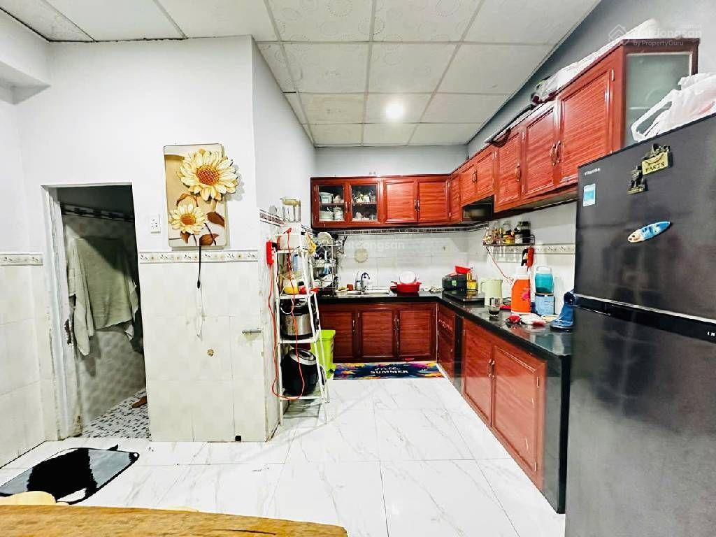 Chỉ 4,35 tỷ có nhà đẹp 2 tầng ngay sát đường linh trung  62m2  3pn  gần đh ngân hàng