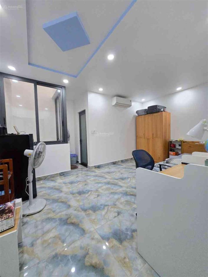 Nhà đẹp 4 tầng kdc ngay công viên linh trung  sát hoàng diệu 2  93,3 m² ngang 5,5m  giá 10,3 tỷ