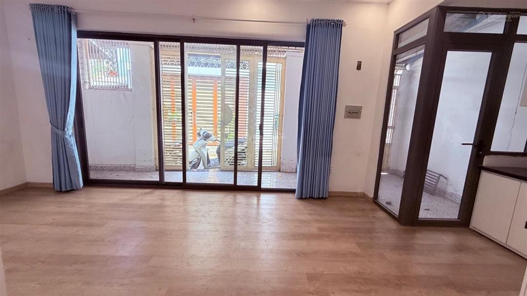 Bán nhà đặng văn bi  p. thủ đức  dt 52,3m2  hxh nhỏ  cấp 4 mới  chỉ 5,65 tỷ