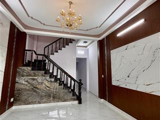 Nhà đẹp 5 tầng ngay trung tâm linh chiểu  thủ đức  hẻm xe hơi chỉ 6,45 tỷ