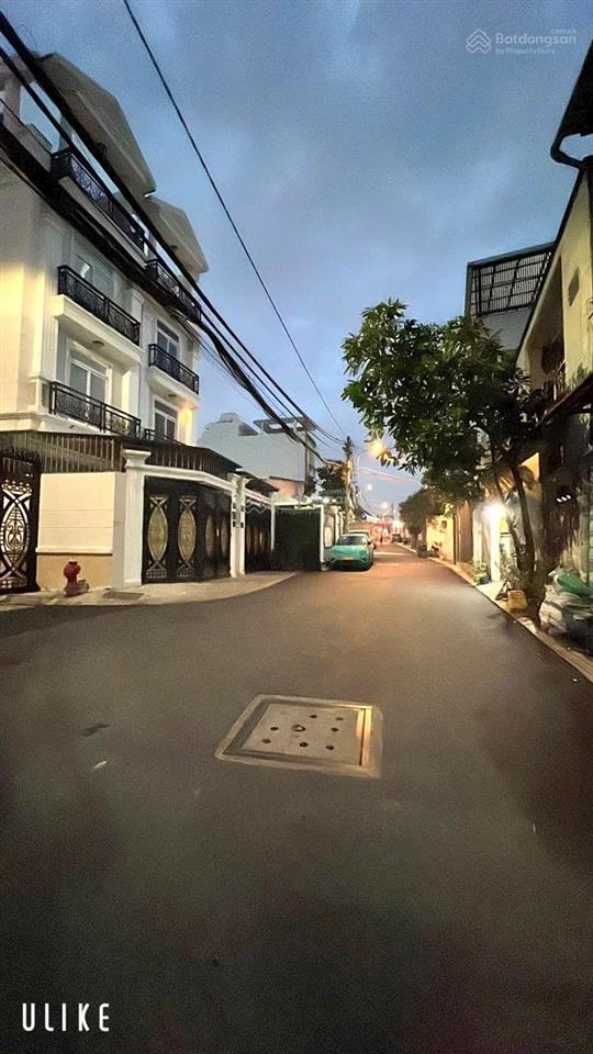 Nhà đẹp ở ngay  3 tầng hẻm ô tô  kdc đặng văn bi  thủ đức  dt sàn 160m giá 7,4 tỷ