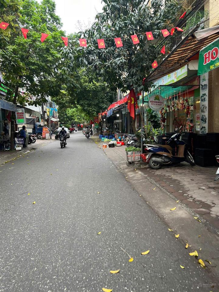 Chính chủ nhờ bán nhà hoàng mai. mặt ngõ thông kinh doanh làng mai động diện tích 60m2, nhỉnh 12 tỷ