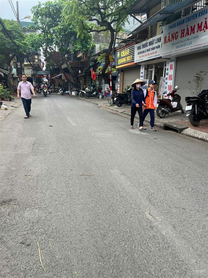 Chính chủ nhờ bán nhà hoàng mai. mặt ngõ thông kinh doanh làng mai động diện tích 60m2, nhỉnh 12 tỷ