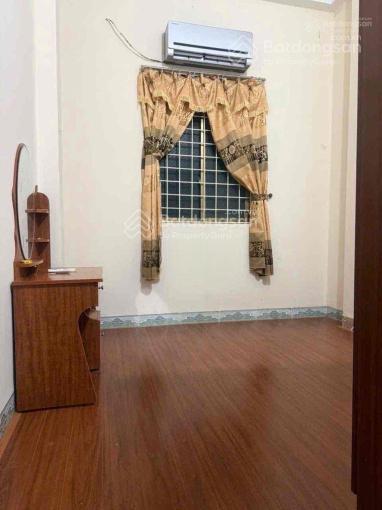 Nhà trong khu phân lô cán bộ, gần các trường học, chợ lớn hà đông, yên tĩnh, an ninh an toàn