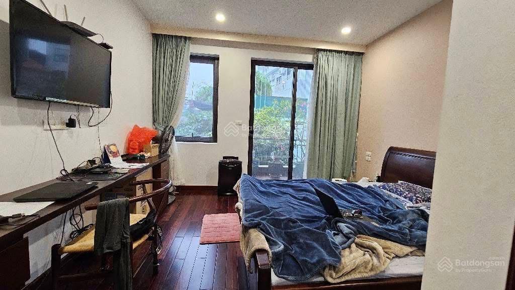 Nhà 6 tầng vạn phúc 70m2, thang máy, 20m ra phố, gần ô tô, sân cổng, 2 thoáng, về ở ngay, ảnh thật