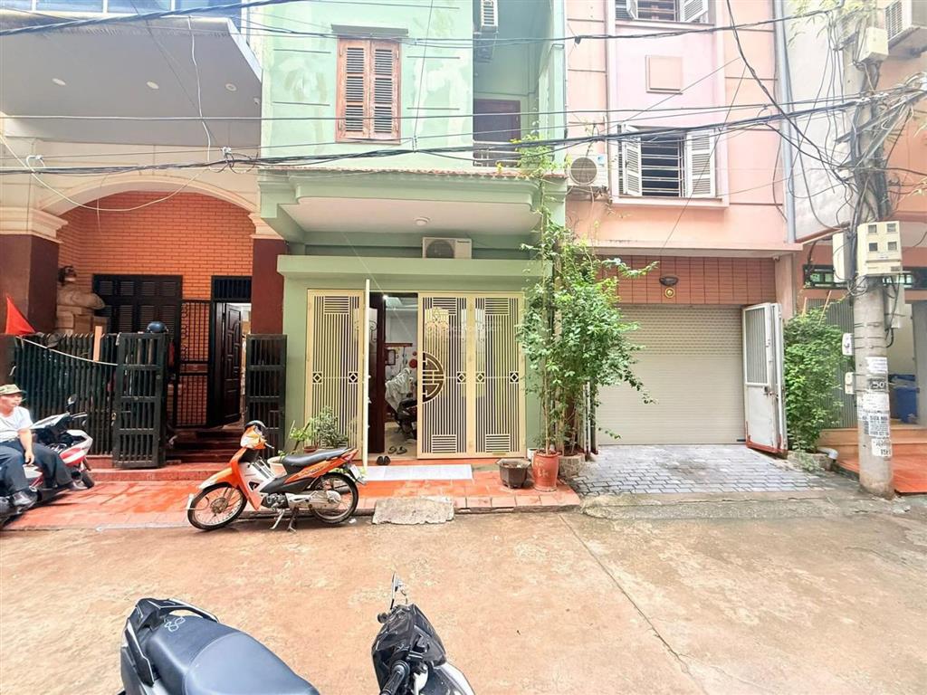 Nhà phân lô phố nguyễn chí thanh 32m*4t, mt 4.3m, ngõ 6m, ô tô tránh, 2 thoáng, kinh doanh 11.6 tỷ