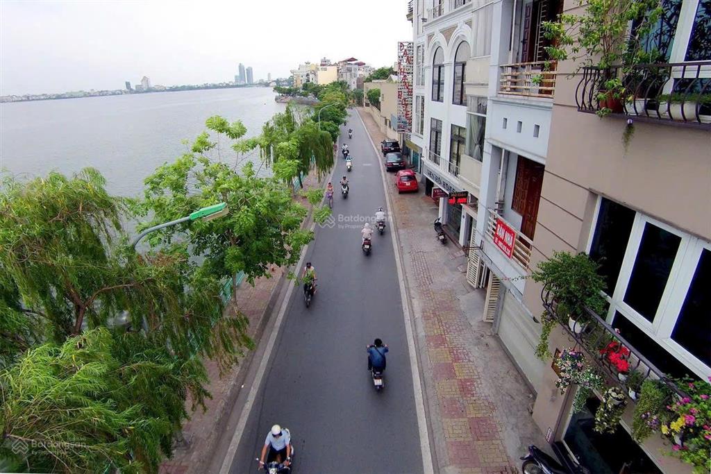 Nhà 4 tầng mp nguyễn đình thi 84m2, mt 8m, căn góc 3 thoáng, vỉa hè rộng, view hồ, kinh doanh 63 tỷ