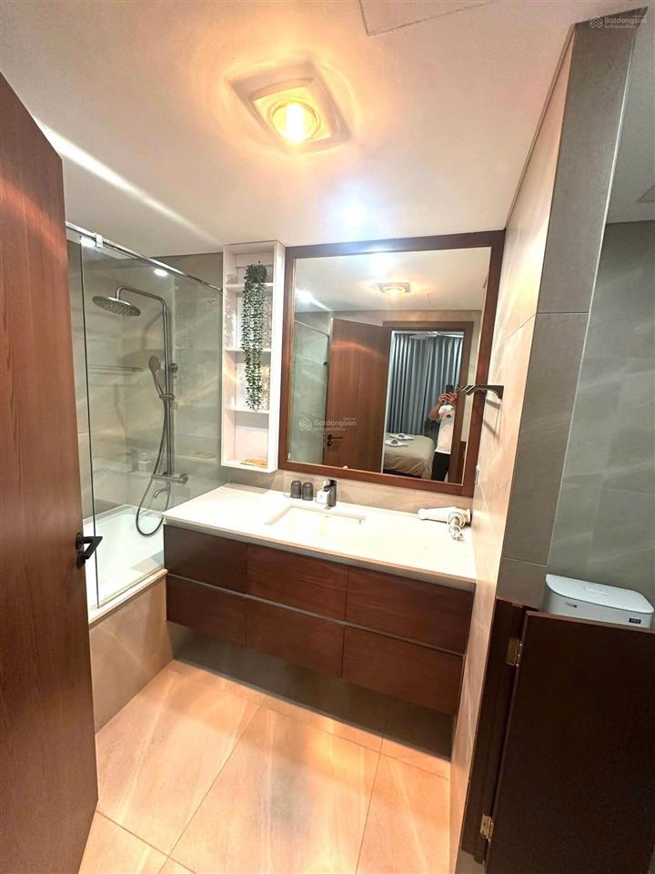 Nhà 7 tầng trích sài 94m, mt 7.5m, ngõ 4m, ô tô vào, thang máy, 2 thoáng, gần ô tô tránh, về ở ngay