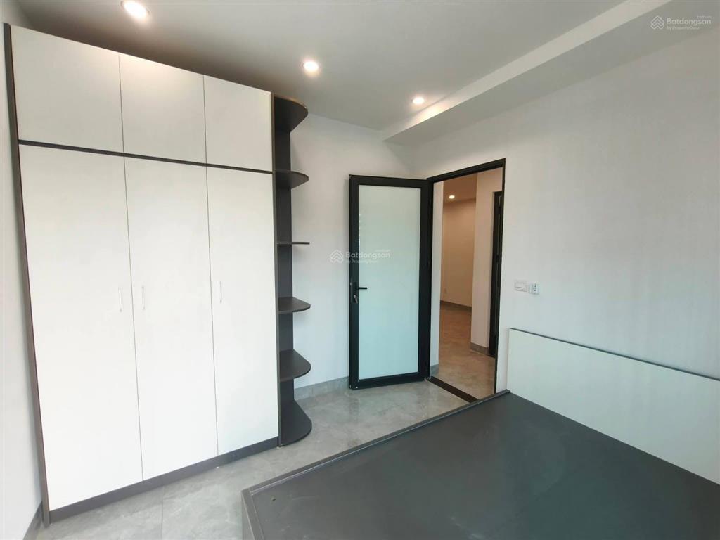Chính chủ cho thuê chung cư 58m2, 2 phòng ngủ, 1 khách và 1 wc, full nội thất mới tinh, view thoáng