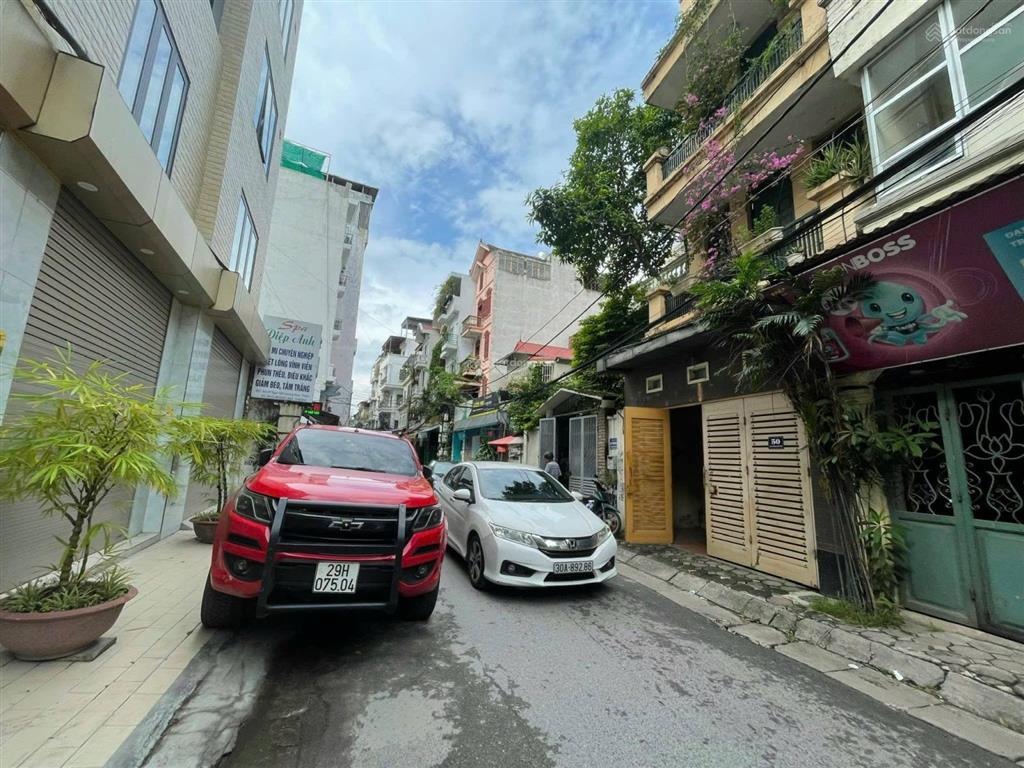 Nhà phố vạn phúc 134m2, mt 7.5m, căn góc, ngõ rộng 8m, ô tô tránh, vỉa hè, 3 thoáng, ngõ thông 53tỷ