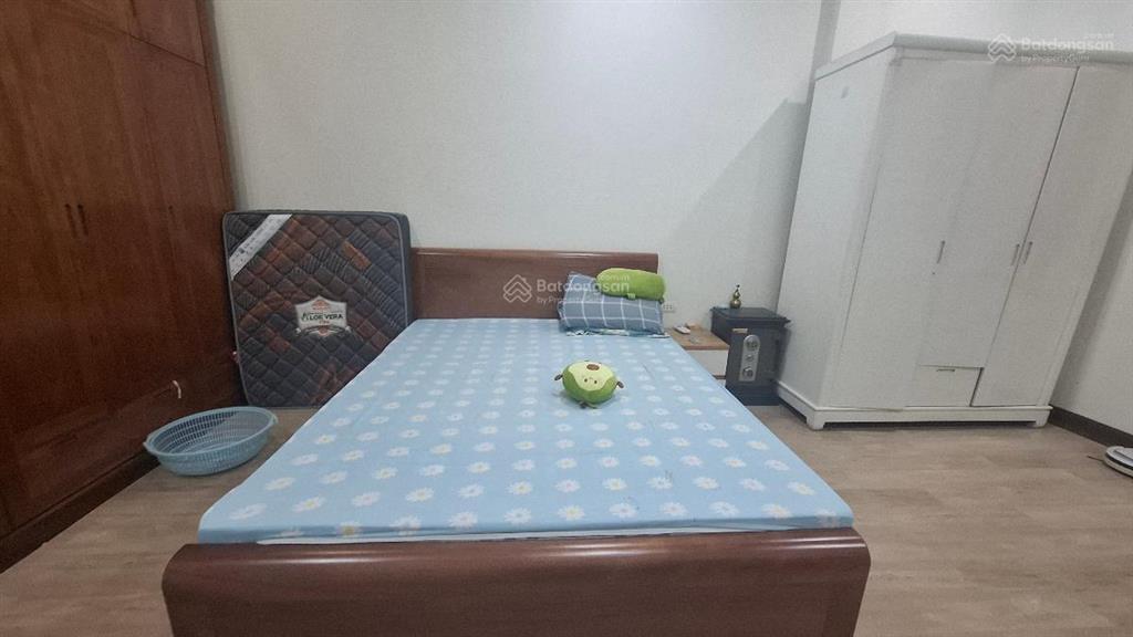 Nhà ngõ 209 đội cấn 36m*5t, mt 3.9m, ngõ rộng 2.5m, 2 mặt ngõ, 2 thoáng, gần phố, về ở ngay 8.7 tỷ