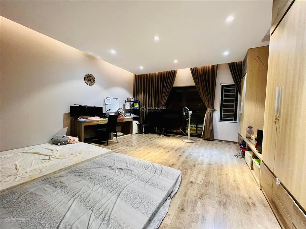 Nhà phố vạn bảo 70m2*6t, mt 6.3m, ngõ rộng 6m, ô tô tránh, thang máy ngõ thông 2 thoáng, về ở ngay