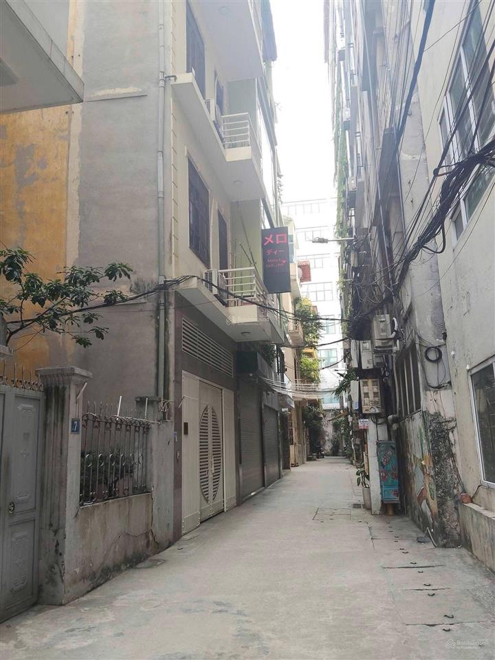 Nhà ngõ 9 phố liễu giai 83m2, mt 4.6m, gần phố, ngõ 5m, ô tô vào, 2 mặt ngõ trước sau, 20m ra phố