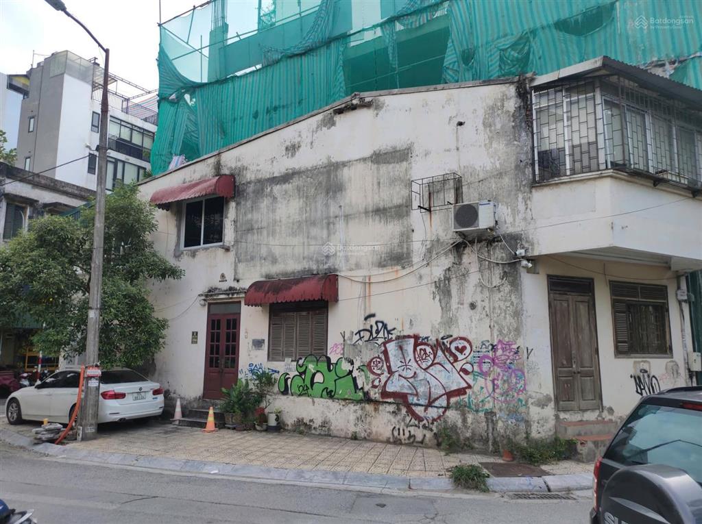 Mp triệu việt vương 245m2, mt 12.5m, vỉa hè rộng, gần tuệ tĩnh, sổ vuông, 1 chủ 1 sổ, qh ổn định
