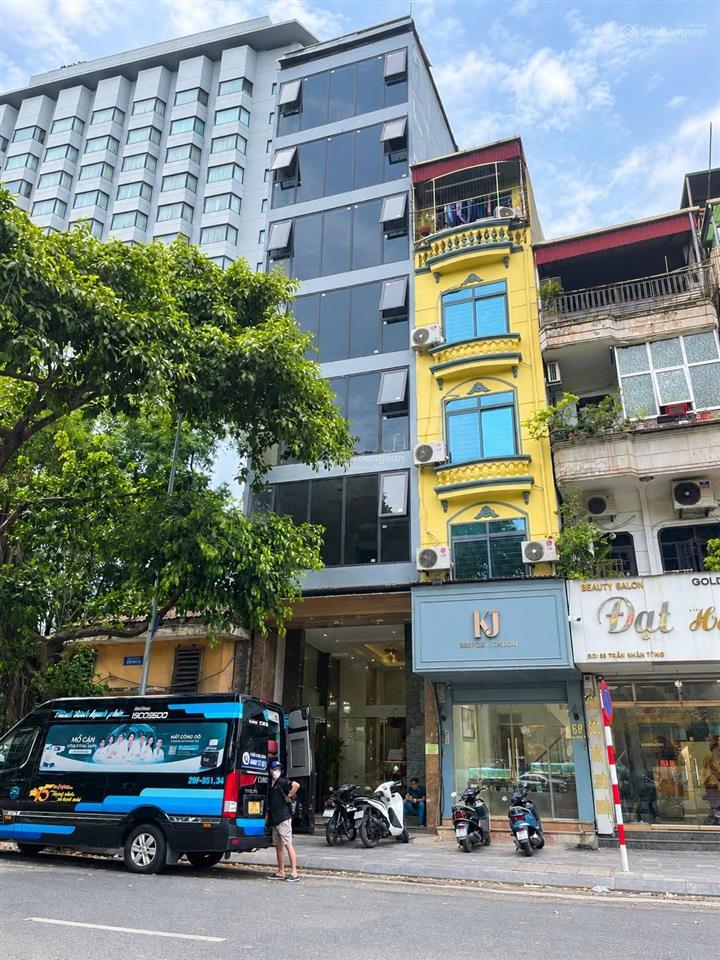 Cho thuê nhà mp trần nhân tông 85m2, mt 6m, 7 tầng, thang máy, vỉa hè rộng, nhà mới và pccc