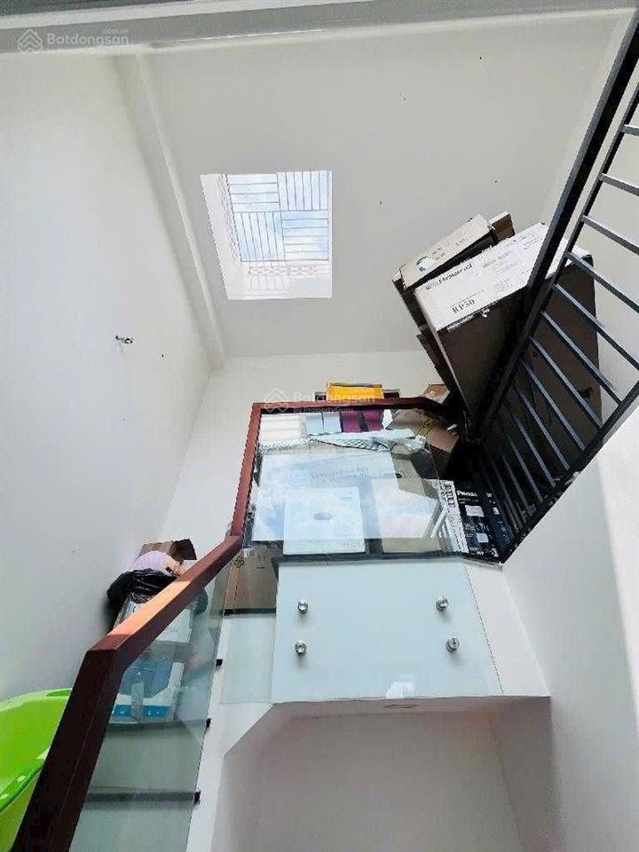 Bán nhanh nhà đẹp, quận 3 nguồn thu 16tr/tháng