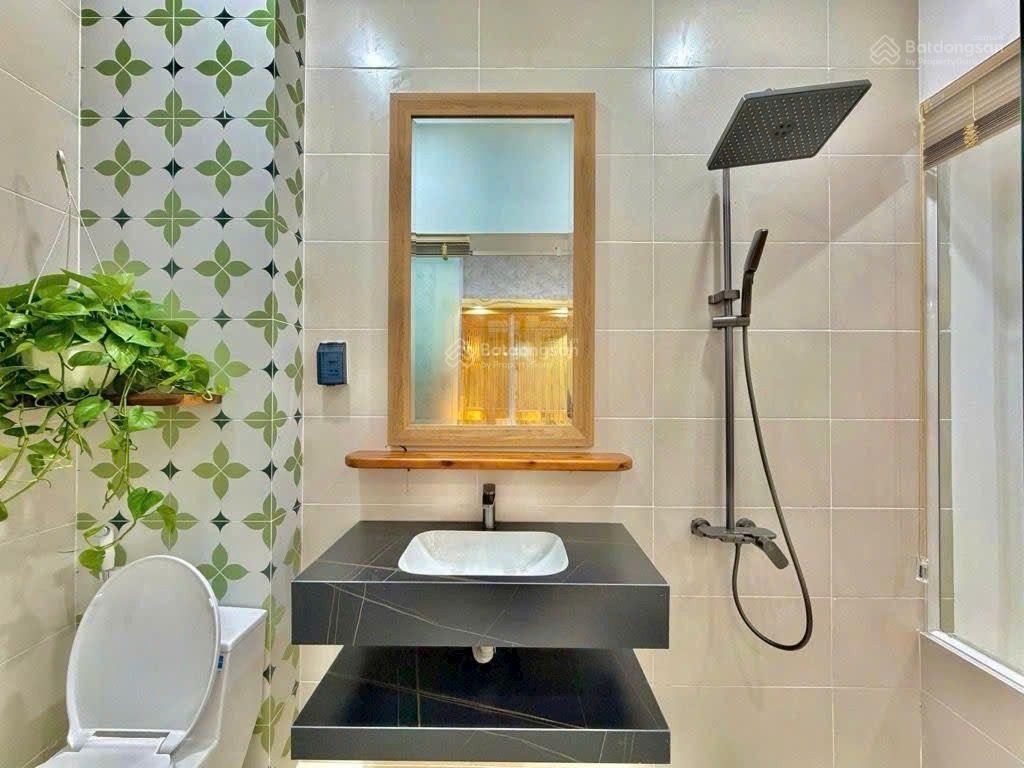 Bán gấp nhà đẹp full nội thất giảm ngay 1 tỷ