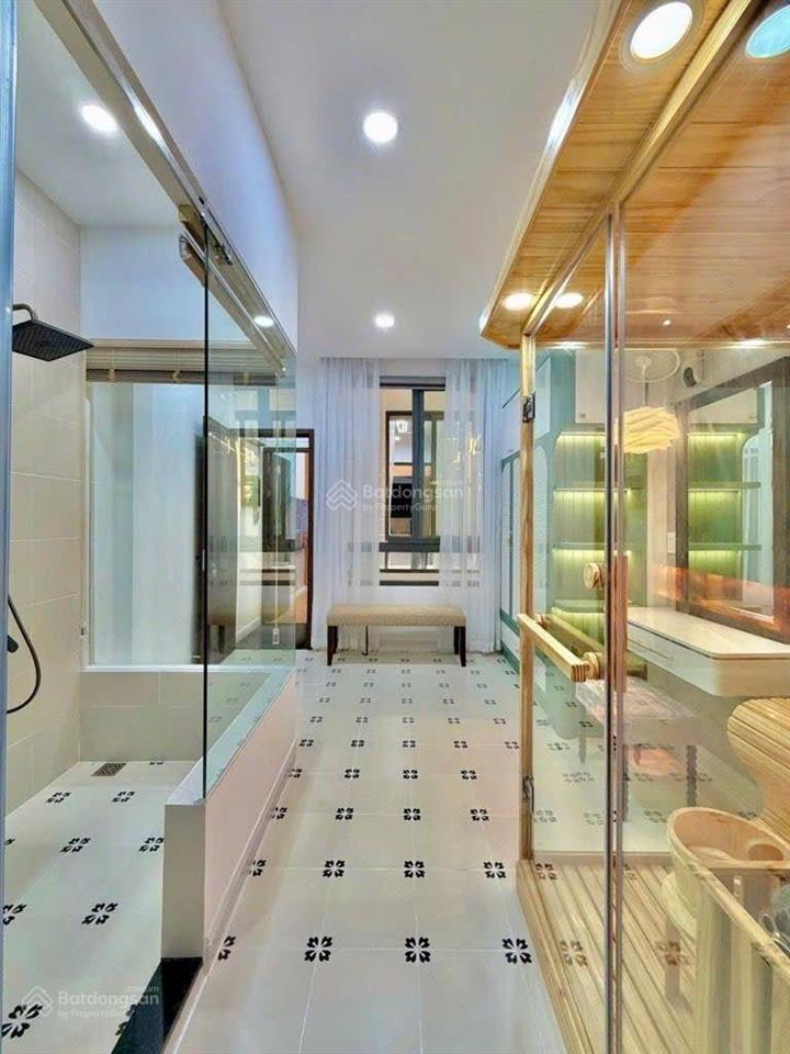 Bán gấp nhà đẹp full nội thất giảm ngay 1 tỷ