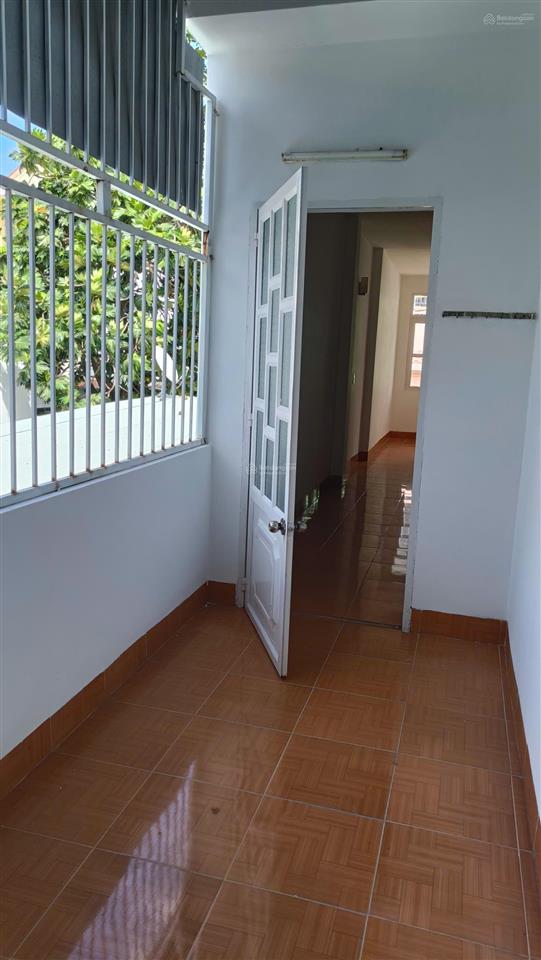 Bán nhàdt72m22tầng3pđ ôtô 8mhòn sệnvĩnh hoànha trangchỉ 4ty8