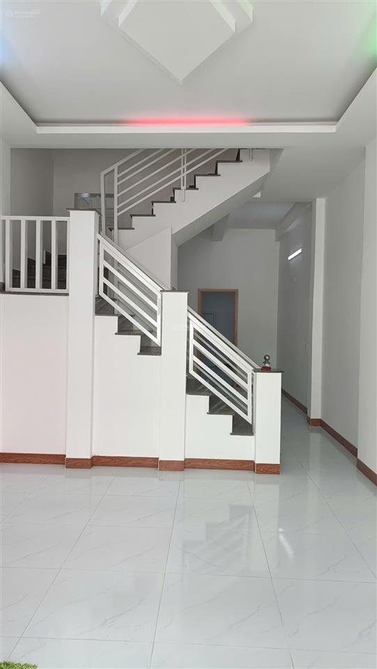 Bán nhàdt72m22tầng3pđ ôtô 8mhòn sệnvĩnh hoànha trangchỉ 4ty8