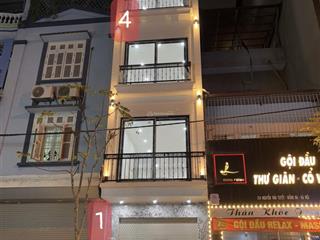 Cho thuê tầng 3, tầng 4 nhà mặt đường nguyễn văn tuyết