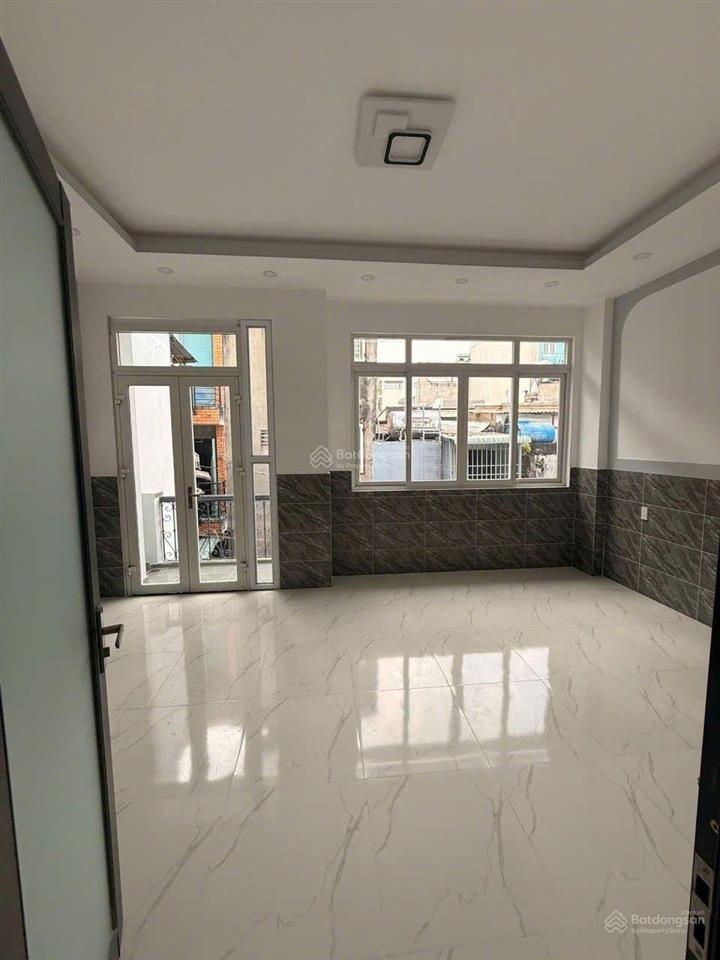 Bán nhà 2 tầng, lê văn quới, ngay 5 xã 72m2 chỉ 4 tỷ 5