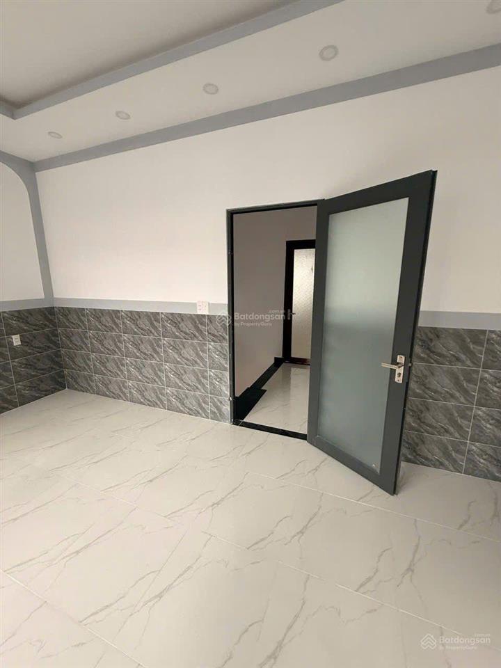 Bán nhà 2 tầng, lê văn quới, ngay 5 xã 72m2 chỉ 4 tỷ 5