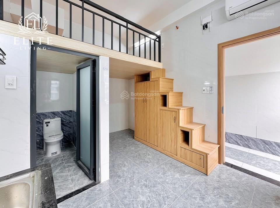 Đi bộ qua iuh nguyễn văn dung 100m, gần nguyễn văn lượng, lê đức thọ