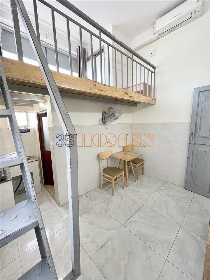 Phòng view 2 cửa sổ gần ngã tư bảy hiền, sân bay, cmt8, lý thường kiệt, bv thống nhất
