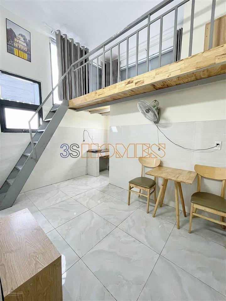 Phòng view 2 cửa sổ gần ngã tư bảy hiền, sân bay, cmt8, lý thường kiệt, bv thống nhất