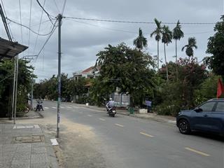 Mặt tiền nguyễn tri phương, thị trường chào giá 40tr/m2.e chào bán lô 2 mặt tiền view sông 2xtr/m2