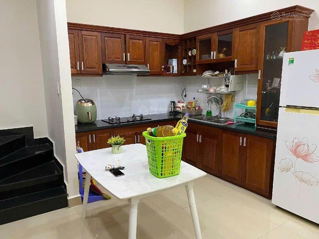 Cần bán nhanh nhà 4 tầng sau giga mall phạm đồng 53m2 nhỉnh 8 tỷ