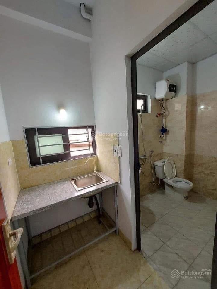 Phòng khép kín nóng lạnh, điều hoà ngõ 228 nguyễn trãi, giá 2,8tr