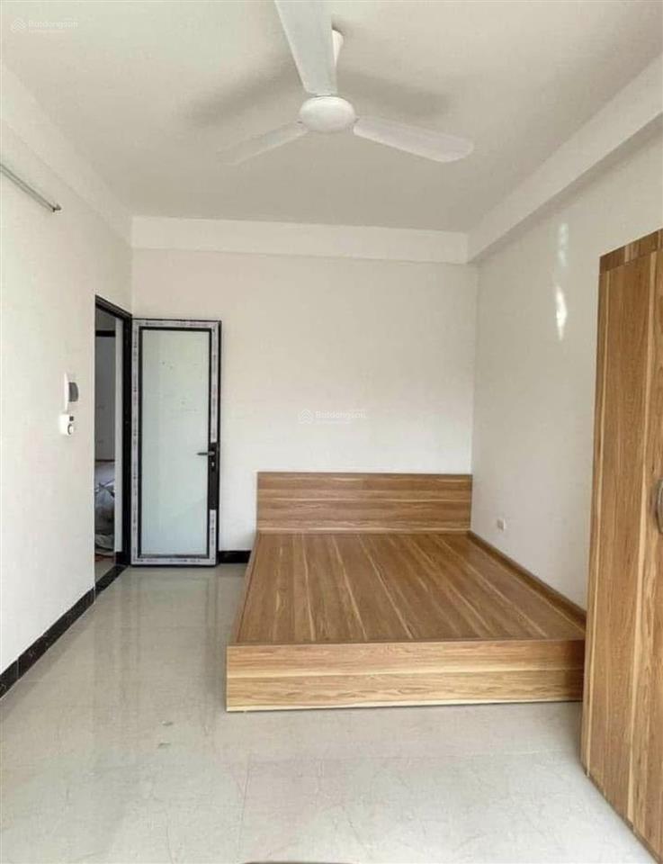 Phòng khép kín nóng lạnh, điều hoà ngõ 228 nguyễn trãi, giá 2,8tr