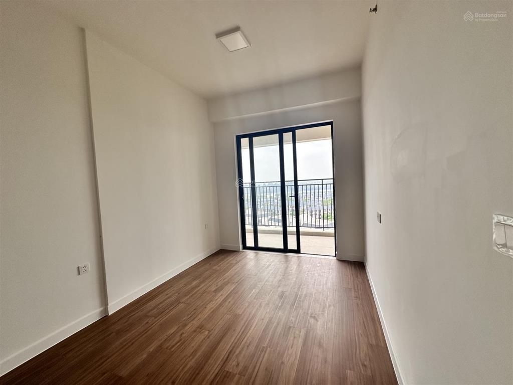 Căn hộ 2pn, cần bán gấp giá chỉ 2.550 tỷ full. tận hưởng tiện ích chuẩn sống thượng lưu