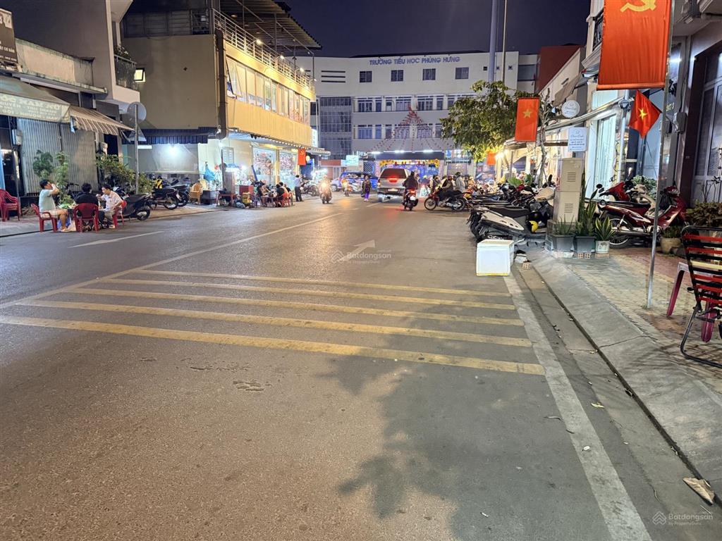 Mặt tiền giác viên (llq cũ) p. minh phụng (q11) 5 tầng btct sân thượng  sổ hồng đẹp nở hậu 19 tỷ