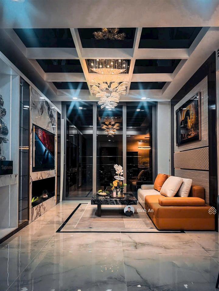 Bán căn hộ empire city 2pn 2wc nhà đẹp view thoáng kéo vali vào ở ngay. hỗ trợ vay ngân hàng