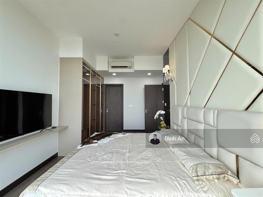 Bán căn hộ empire city 2pn 2wc nhà đẹp view thoáng kéo vali vào ở ngay. hỗ trợ vay ngân hàng