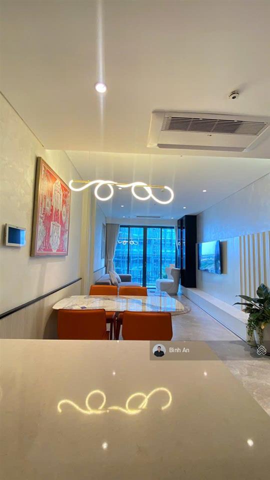 Căn hộ tại metropole thủ thiêm tìm chủ nhân. 79m2 giá chỉ 20.5 tỷ. giá đang tốt nhất thị