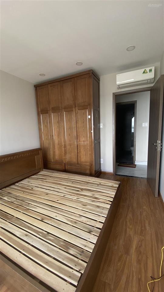 Kẹt ngân hàng cần bán gấp trong tháng the gold view 2pn giá chỉ 6.15 tỷ bao hết