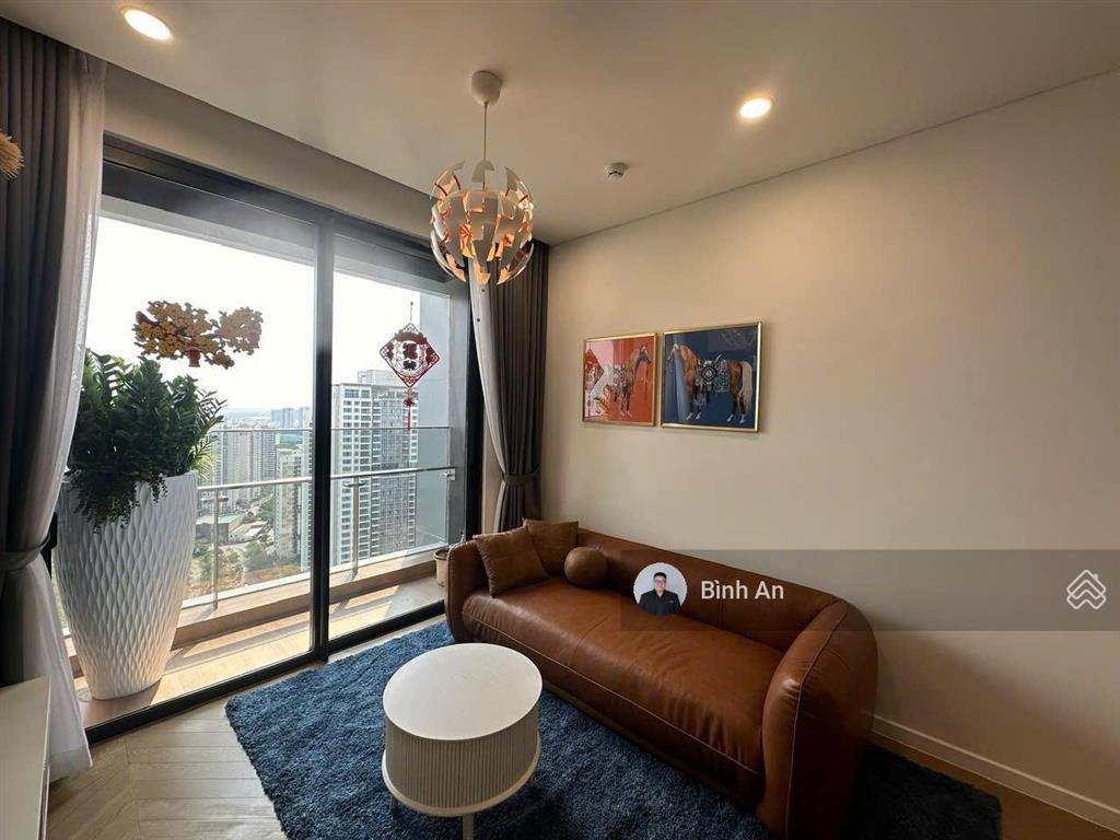Cần bán căn lumiere riverside 1pn giá tốt thị trường chỉ 8.99 tỷ có sẵn hd thuê dài hạn.